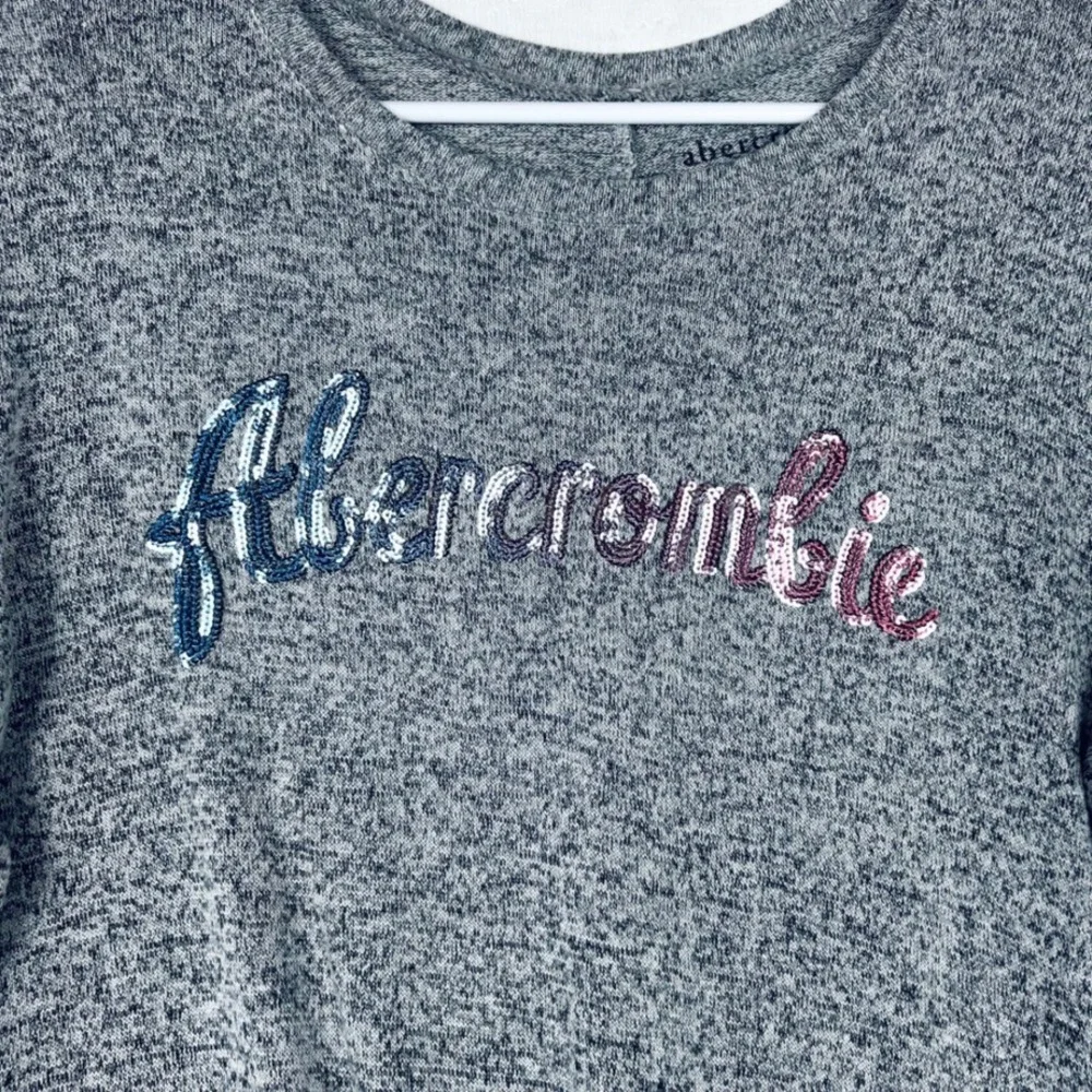 Abercrombie Kids Girls Gray Heathered Sequin Logo Tie Front Top Size 15/16